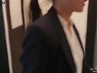 Cantik si rambut coklat menggoda fuck beliau warga asia interviewer - bananafever