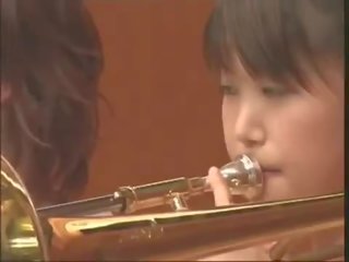 اليابانية عري orchestra