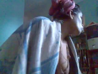 Indiana tiazinha vestindo saree 10 min 1 hora depois banho